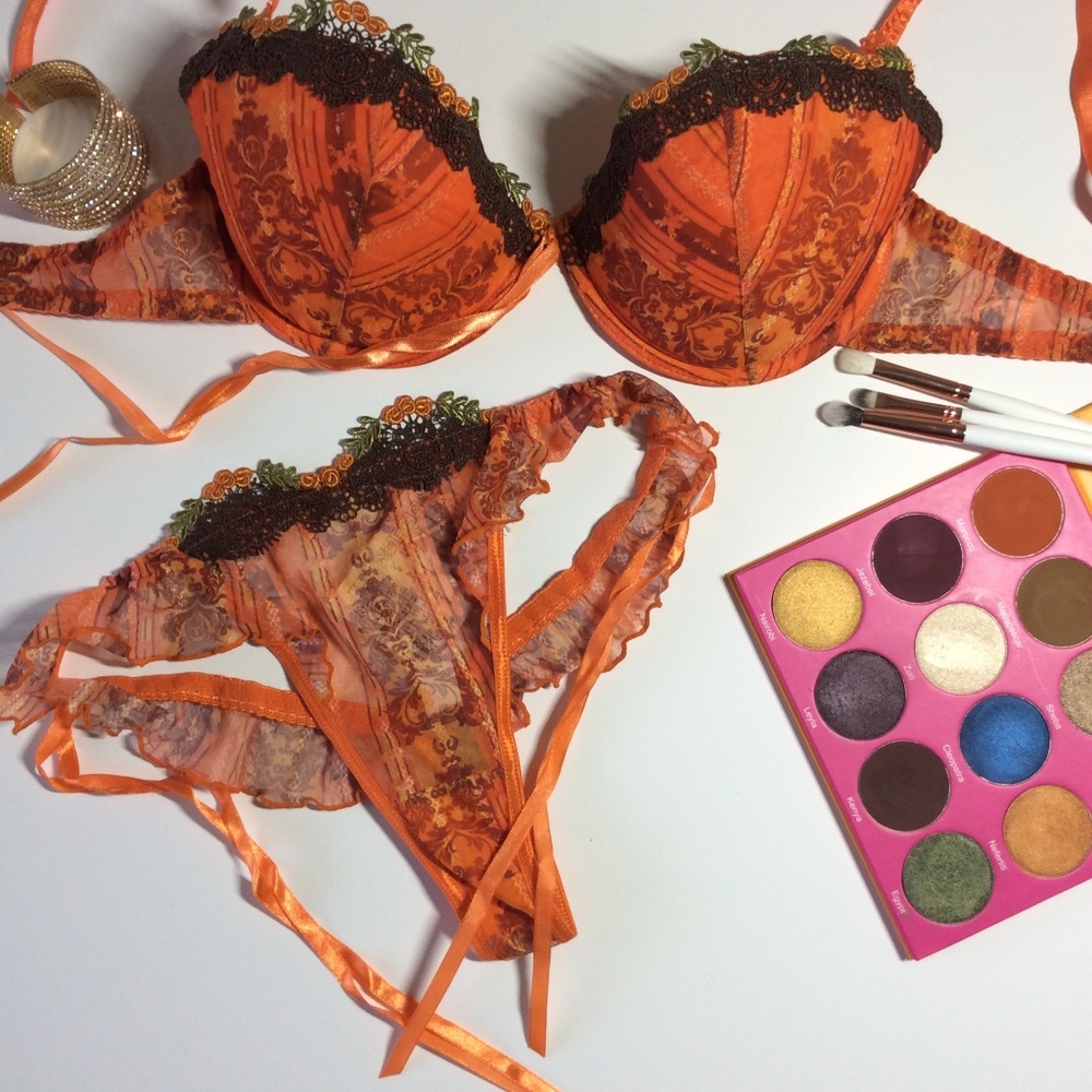 Pumpkin Spice Bra (Axami Lingerie)